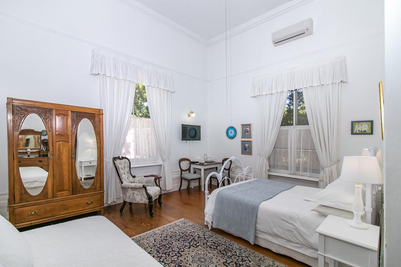 Buiten Verwagten Guest House Ґраафф-Рейнет Екстер'єр фото